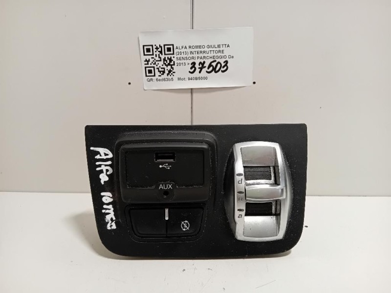Interruttore Sensori Parcheggio Alfa Romeo Giulietta 2013