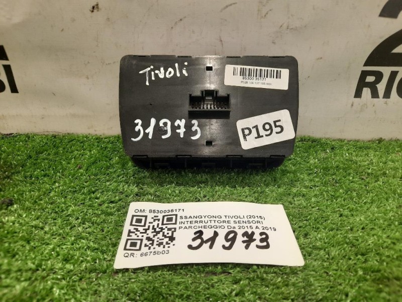 Interruttore Sensori Parcheggio 8530035171 Ssangyong Tivoli 2015