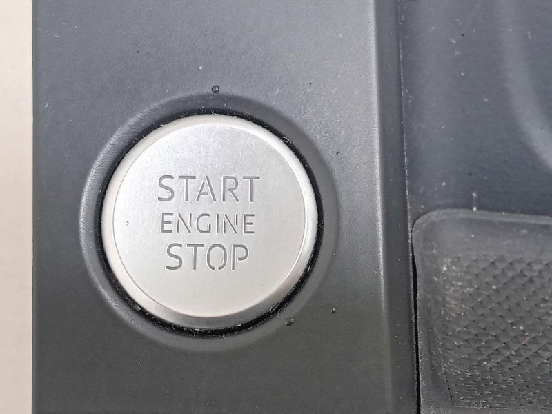 Interruttore Sistema Start-stop 8W1 864 131 Audi A4 8W5 Avant 2015