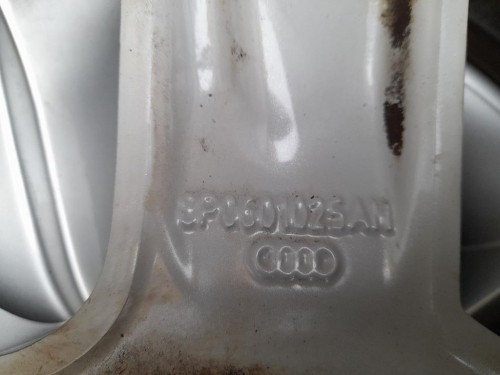 KIT 4 Cerchi 29555 R16 8P0601025AM Audi A3 8P1 2004
