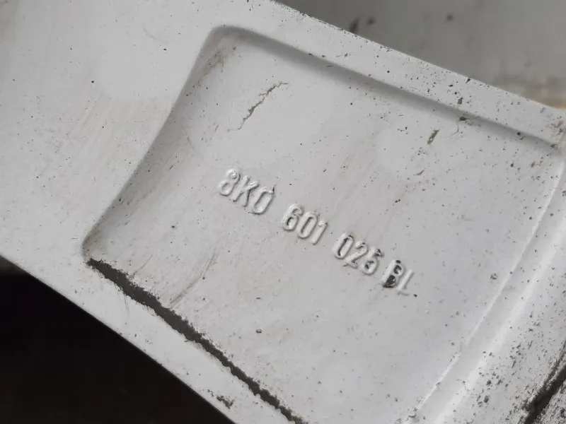 KIT 4 Cerchi 8K0801025 22550 R17 CERCHI KIT 4 Audi A4 8W5 Avant 2015