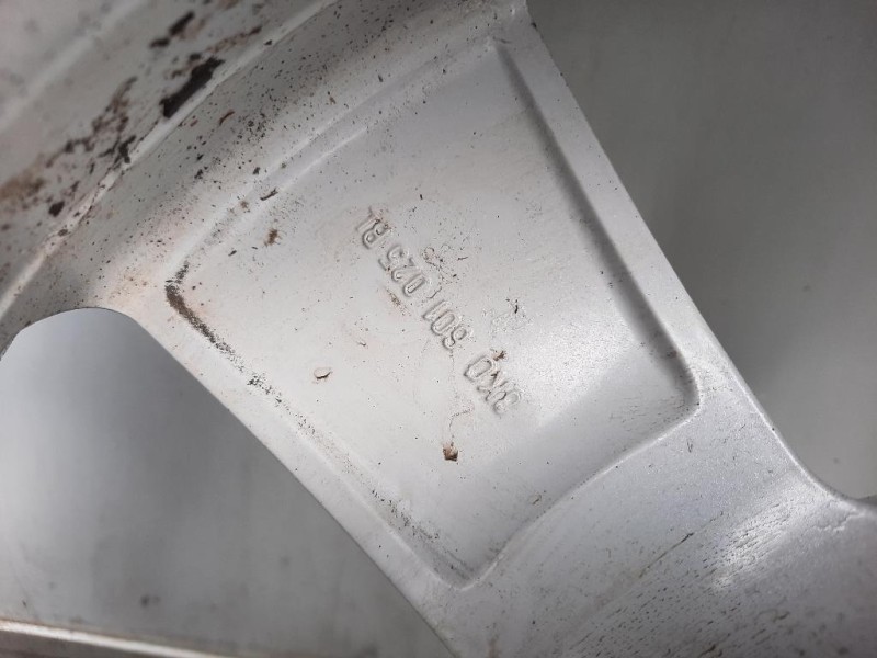 KIT 4 Cerchi 8K0801025 22550 R17 CERCHI KIT 4 Audi A4 8W5 Avant 2015