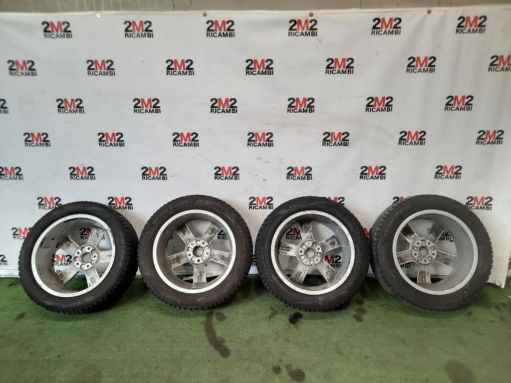 KIT 4 Cerchi 81A 601 025 B Audi Q2 GAB 2016