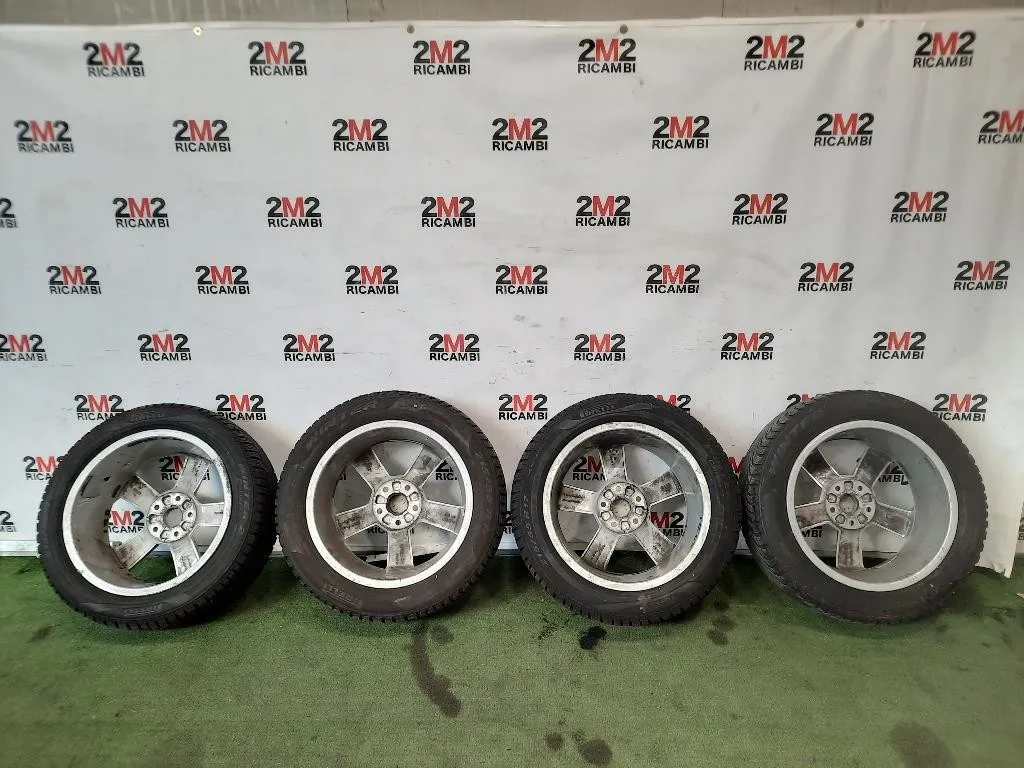 KIT 4 Cerchi 81A 601 025 B Audi Q2 GAB 2016