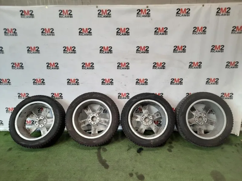 KIT 4 Cerchi 81A 601 025 B Audi Q2 GAB 2016