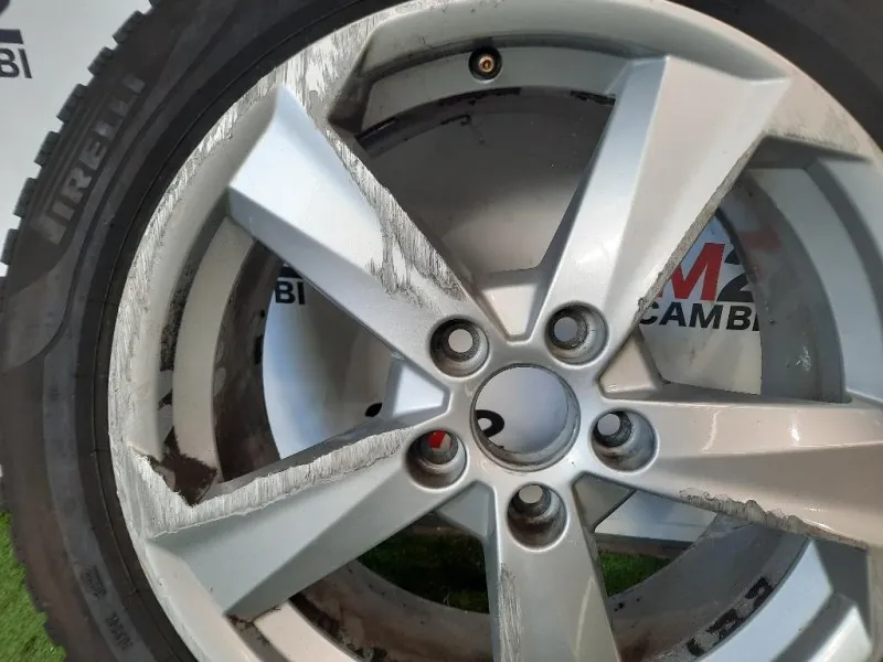 KIT 4 Cerchi 81A 601 025 B Audi Q2 GAB 2016