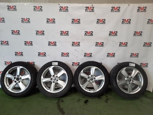 KIT 4 Cerchi 81A 601 025 B Audi Q2 GAB 2016