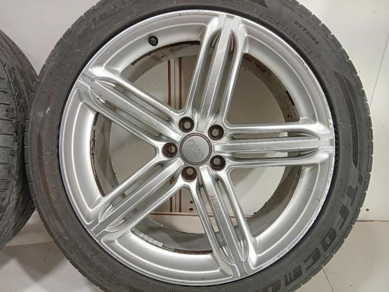 KIT 4 Cerchi 8R0601025AH RAGGIO 20 Audi Q5 8RB 2012