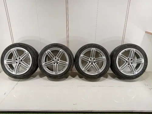 KIT 4 Cerchi 8R0601025AH RAGGIO 20 Audi Q5 8RB 2012