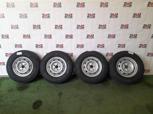 KIT 4 Cerchi CERCHI IN LEGA 22570 R15 C M+S Citroen Jumper III 2014