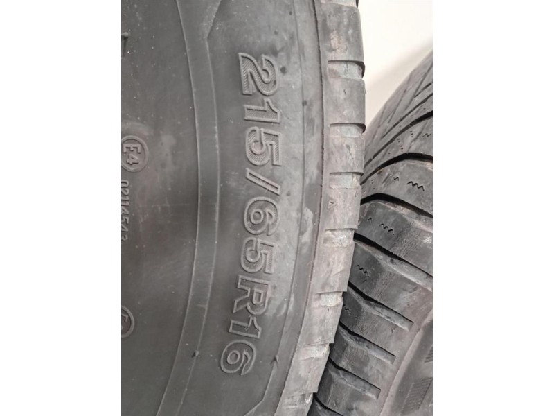 KIT 4 Cerchi 215 65 R16 40300480R Dacia Duster I 2014