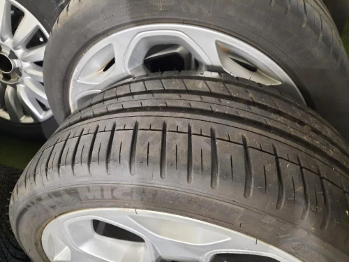 KIT 4 Cerchi 23540 ZR18 7S7J1007CB Ford Mondeo IV SW 2007