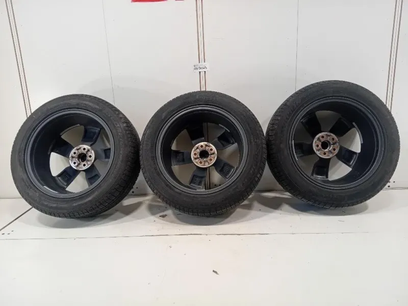 KIT 4 Cerchi J9C3-DA 23555 R19 105 V Jaguar E-pace 2017