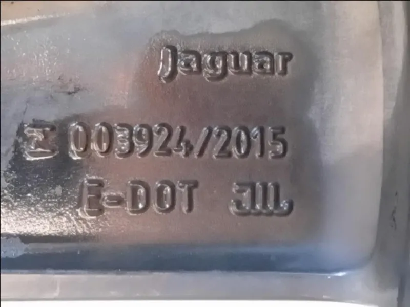 KIT 4 Cerchi HK8M-1007-LA Jaguar F-pace 2015