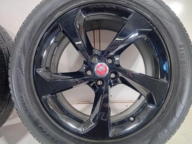 KIT 4 Cerchi HK8M-1007-LA Jaguar F-pace 2015