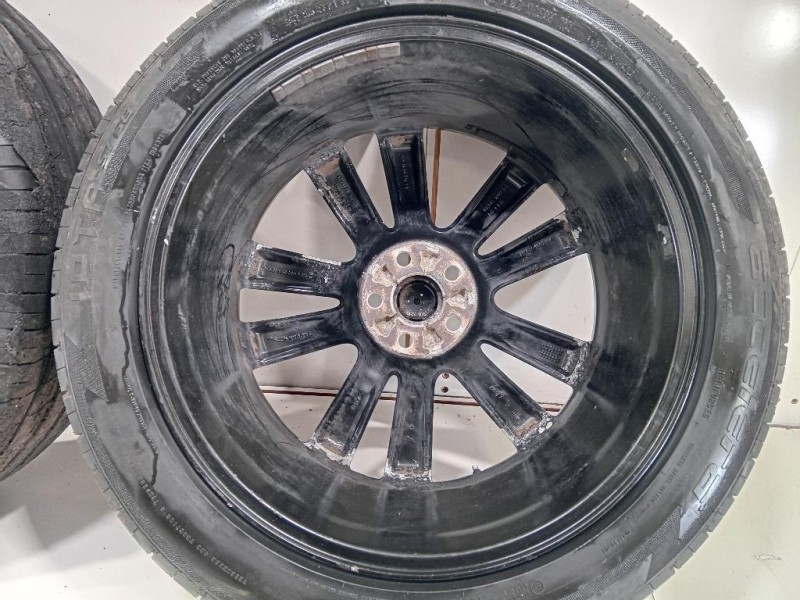 KIT 4 Cerchi HK8M-1007-HA Jaguar F-pace 2015