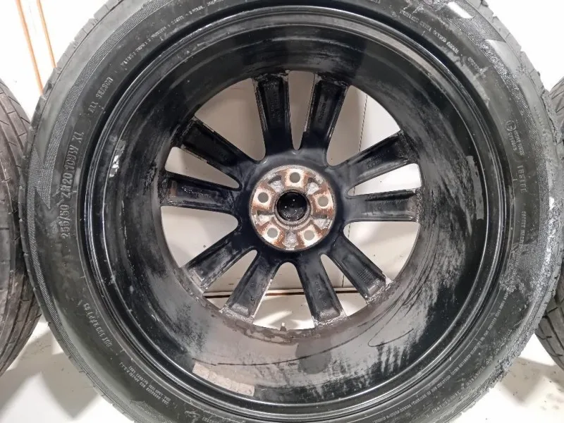 KIT 4 Cerchi HK8M-1007-HA Jaguar F-pace 2015