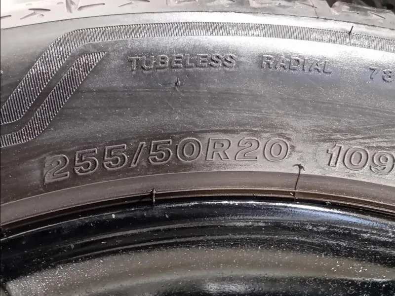 KIT 4 Cerchi HK8M-1007-HA Jaguar F-pace 2015