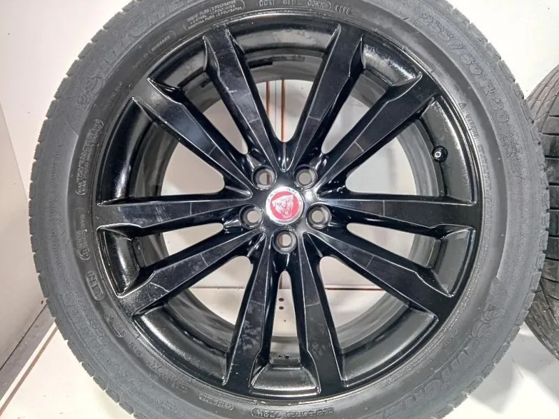 KIT 4 Cerchi HK8M-1007-HA Jaguar F-pace 2015