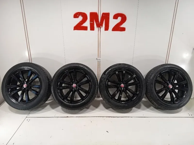 KIT 4 Cerchi HK8M-1007-HA Jaguar F-pace 2015