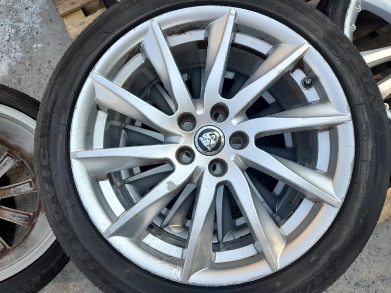 KIT 4 Cerchi 24545 ZR18 BW831007AA Jaguar XF I 2008