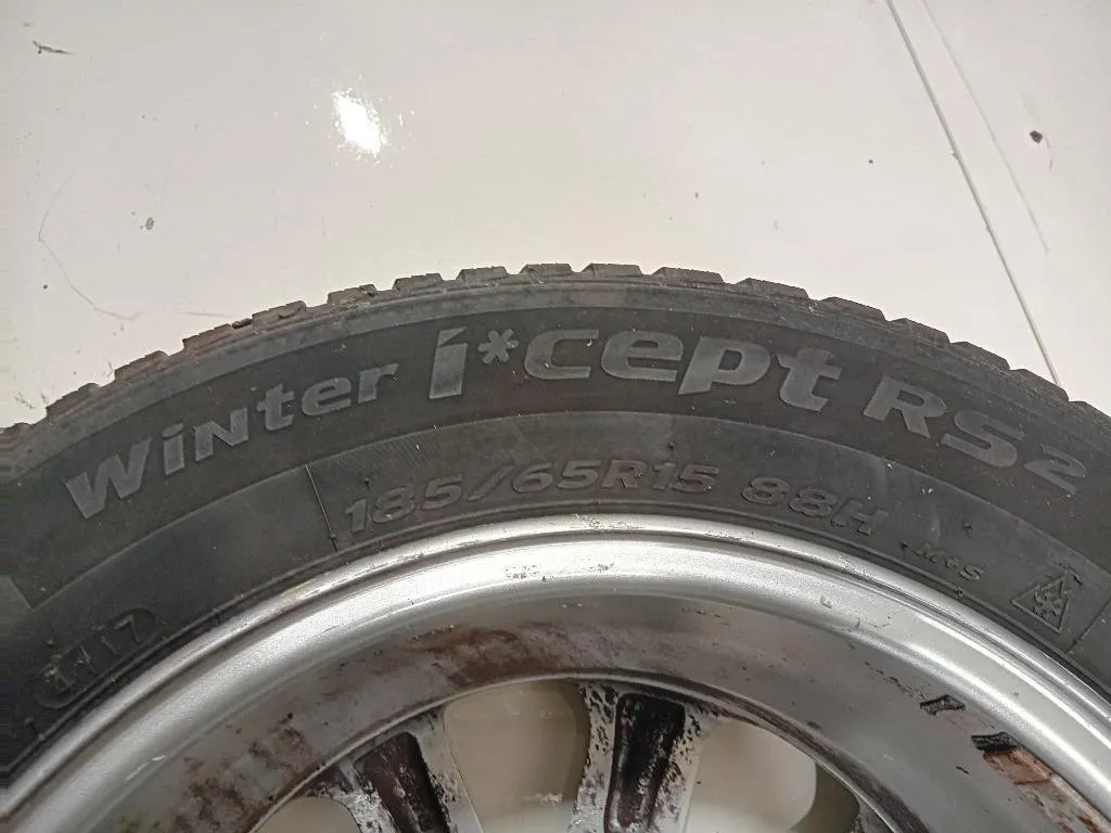 KIT 4 Cerchi 18565 R15 52910-H8400 Kia Stonic 2017