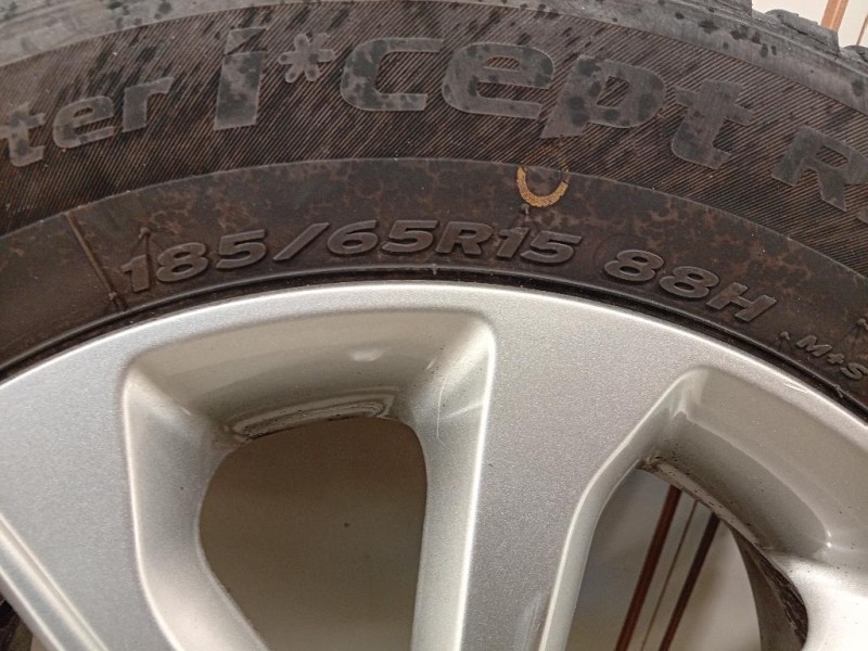 KIT 4 Cerchi 18565 R15 52910-H8400 Kia Stonic 2017