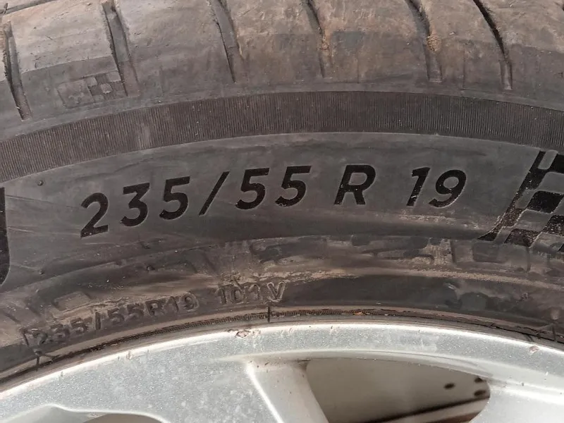 KIT 4 Cerchi HK7M-1007-AA Land Rover Discovery V Sport 2019