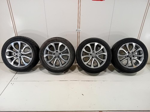 KIT 4 Cerchi 21555 ZR17 1KR7A Nissan JUKE I 2010