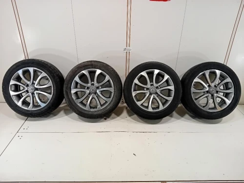 KIT 4 Cerchi 21555 ZR17 1KR7A Nissan JUKE I 2010
