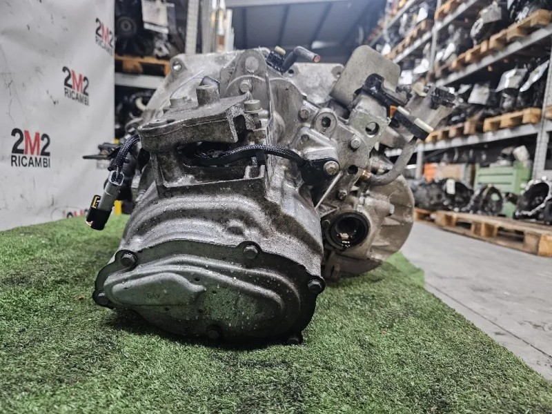 Cambio 9811243810 STT 6 MARCE Citroen C3 III 2016