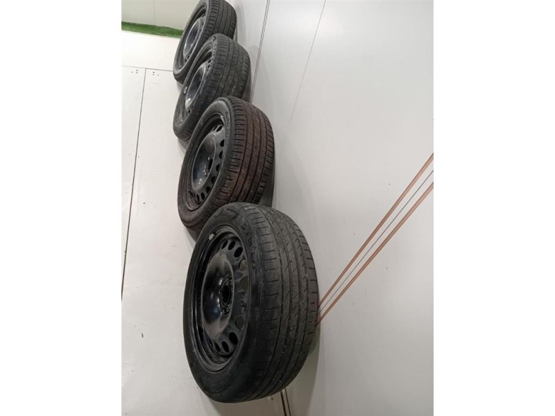 KIT 4 Cerchi 2160136 Opel Corsa E 2014