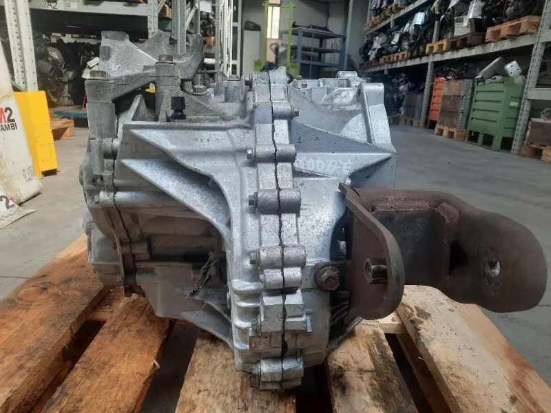 Cambio 6 MARCE AUTOMATICO ECE BWD 140CV 103KW Dodge Journey 2009