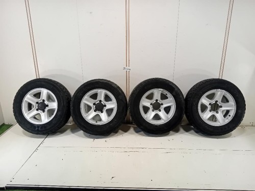 KIT 4 Cerchi 225 70 R16 Suzuki Jimny I 1999