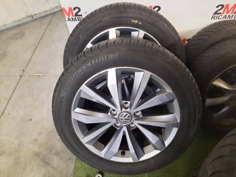 KIT 4 Cerchi 2GA601025 Volkswagen T-roc 2017