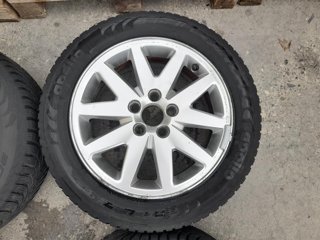 KIT 4 Cerchi 20555 R16 30666524 Volvo V50 2004