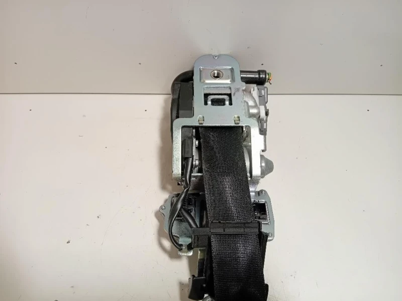 Cintura DI Sicurezza Sedile ANT SX 617112100 Mercedes Classe E W212 2009