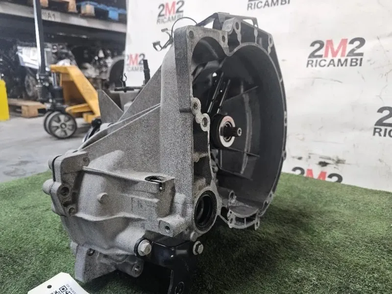 Cambio F6JBD 8A6R7002EB Ford Fiesta VI 2008