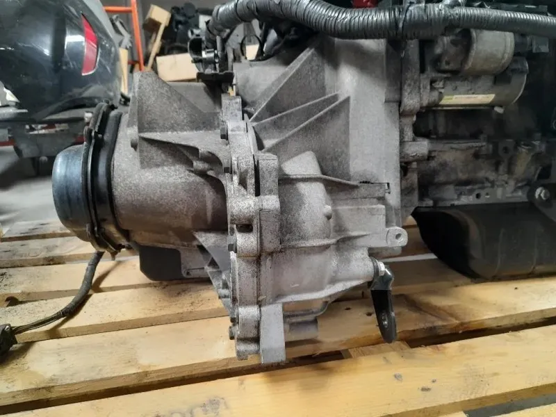 Cambio F6JBD 8A6R7002EB Ford Fiesta VI 2008