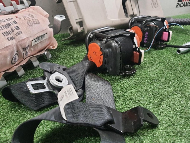 KIT Airbag 682004EH0A Nissan Qashqai II 2014