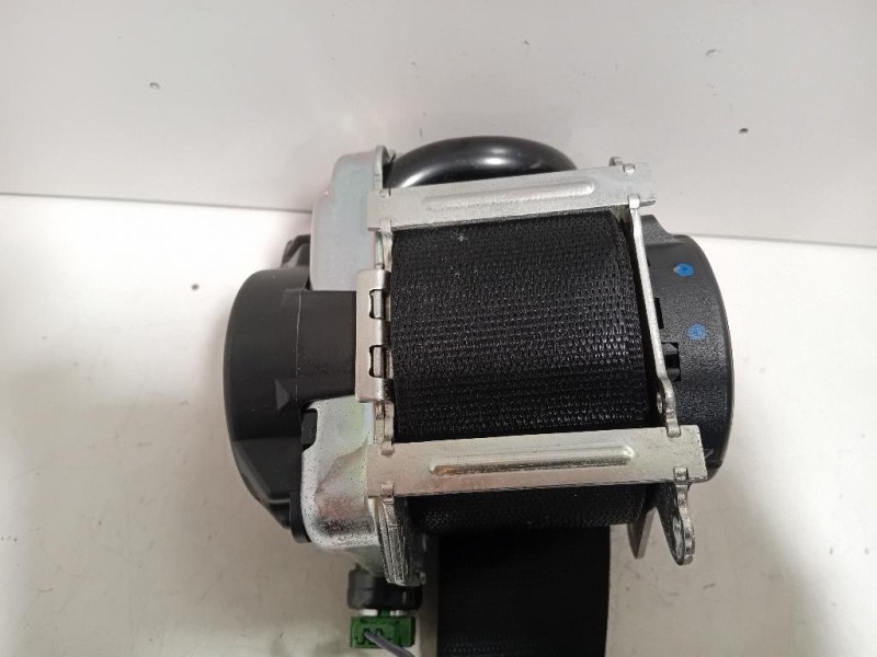 Cambio UKDA AV4R7002AA Ford KUGA I 2008