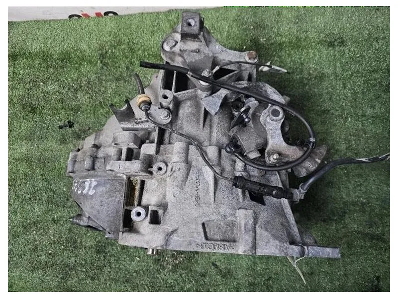 Cambio UKDA AV4R7002AA Ford KUGA I 2008