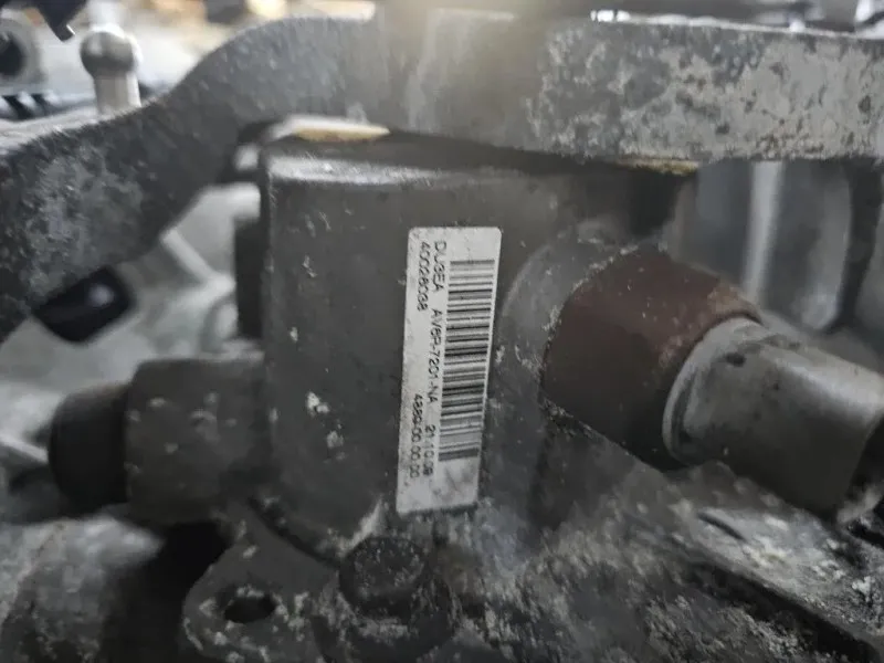 Cambio UKDA AV4R7002AA Ford KUGA I 2008