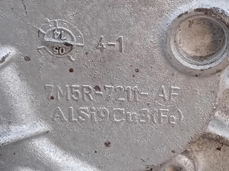 Cambio CV6R7000AD ATTENZIONE DANNO IN FOTO Ford KUGA II 2013