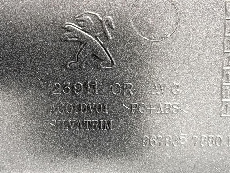 KIT Barra Portapacchi Tetto 1610100180 KIT RRIVESTIMENTO BARRE PORTAPACCHI Peugeot 2008 I 2016