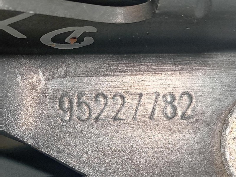 KIT Cerniere Cofano ANT KIT CERNIERE COFANO ANT Chevrolet Cruze 2011