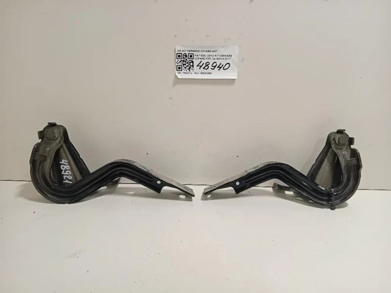 KIT Cerniere Cofano ANT KIT CERNIERE COFANO ANT Fiat 500L 2013