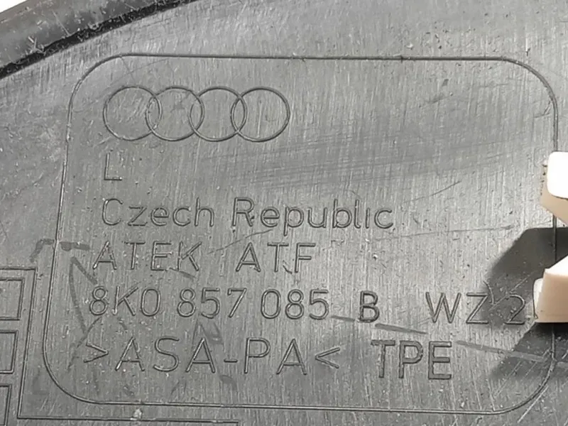 KIT Coperchi Portastrumenti 8K0857086B DX+SX Audi A4 8K5 Avant 2012