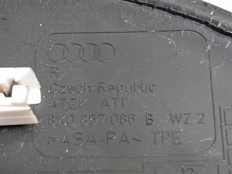 KIT Coperchi Portastrumenti 8K0857086B DX+SX Audi A4 8K5 Avant 2012