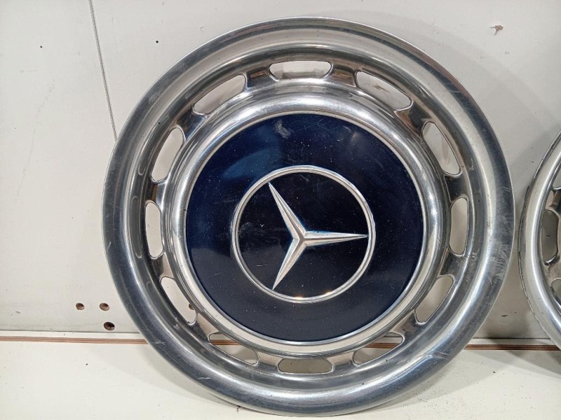 KIT Copricerchio Ruota KIT COPRICERCHIO RUOTA Mercedes Serie W123 1976-1985